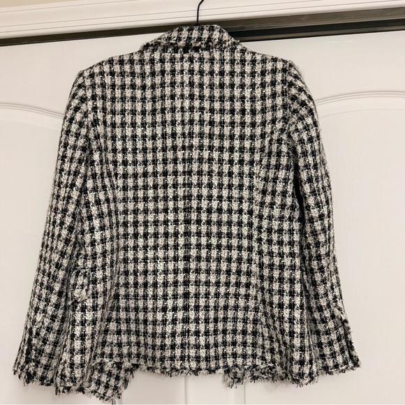 White House Black Market Houndstooth Blazer - Picture 2 of 4